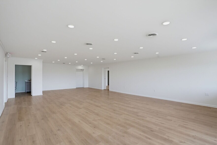 More Photos Of 3524 Millington Rd, Clayton Storefront Retail Office For Sale