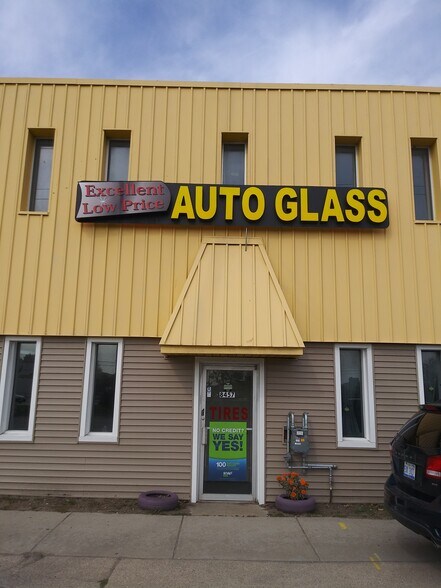 More Photos Of 8453 E Eight Mile Rd, Warren Auto Repair For Sale