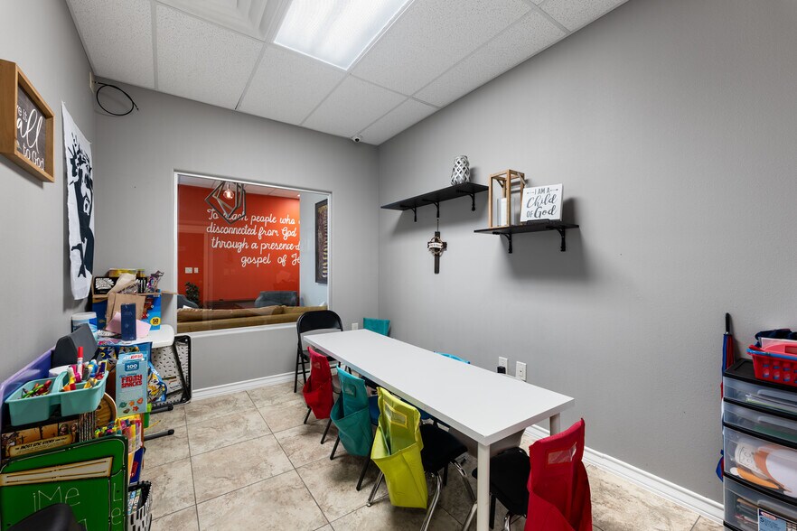 More Photos Of 1259 N Stuart Place Rd, Harlingen Office For Sale