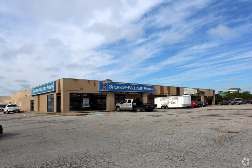 Primary Photo Of 5301 Everhart Rd, Corpus Christi Unknown For Lease