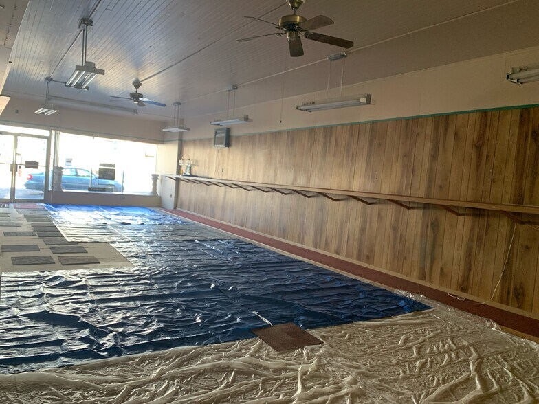 520 Main St, Hellertown, PA 18055 Storefront Retail Residential For