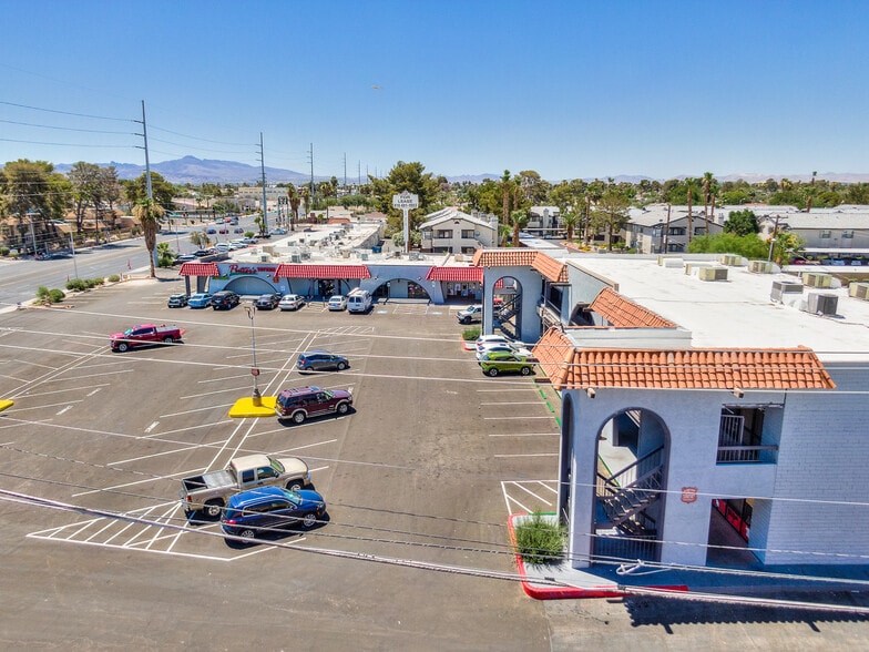 More Photos Of 5025 S Eastern Ave, Las Vegas Freestanding For Lease