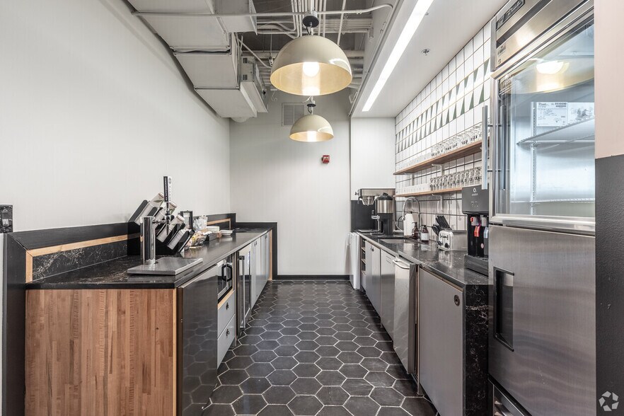 More Photos Of 1328 Florida Ave NW, Washington Office For Lease