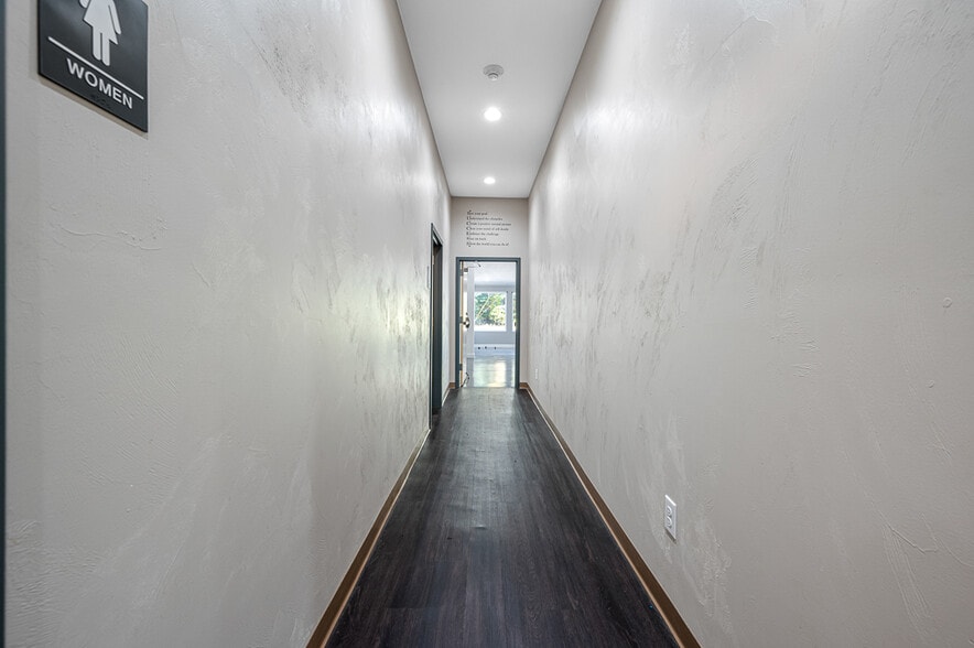 More Photos Of 10 Meadow Rd, Spencer Lodge Meeting Hall For Sale