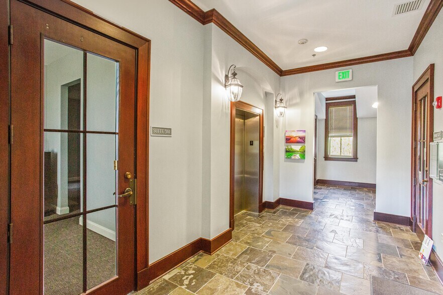 More Photos Of 141 E Mack Bayou Loop, Santa Rosa Beach Medical For Lease