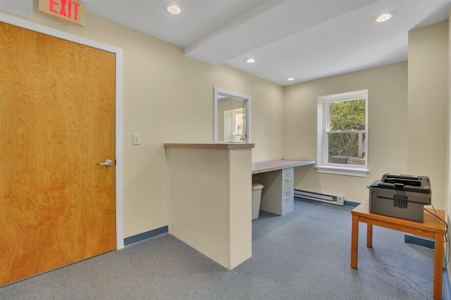 More Photos Of 8 Independence Dr, Marlborough Medical For Sale