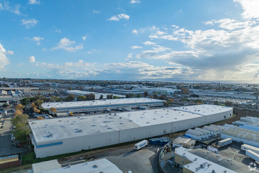 More Photos Of 745 85th Ave, Oakland Unknown For Lease