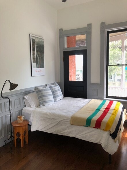 More Photos Of 2 Courtney Ave, Newburgh Apartments For Sale