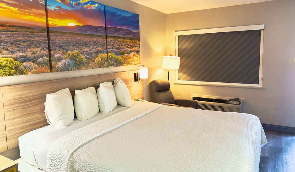 More Photos Of 600 E Broadway St, Van Horn Hotel For Sale
