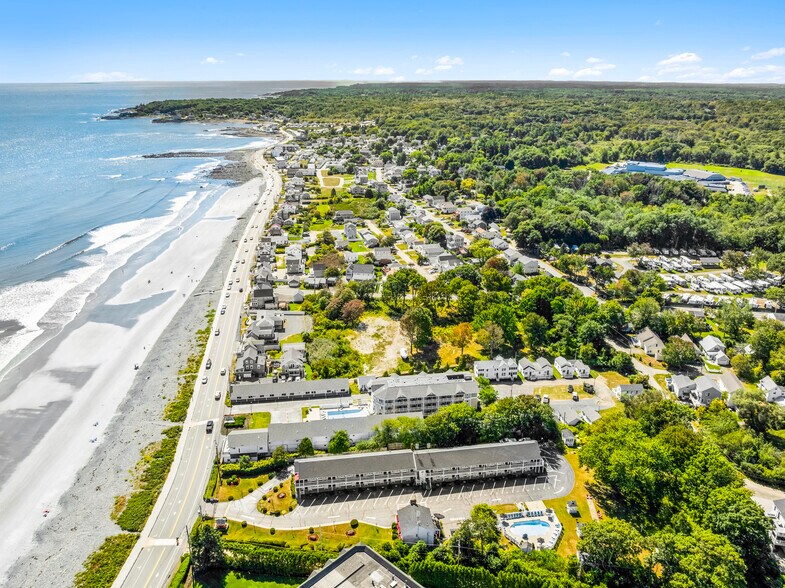 More Photos Of 271 Long Beach Ave, York Beach Hotel For Sale