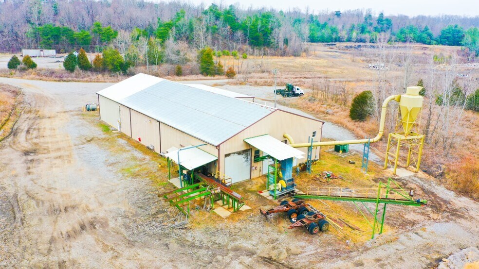 More Photos Of 260 Charleston Rd, Dawson Springs Manufacturing For Sale
