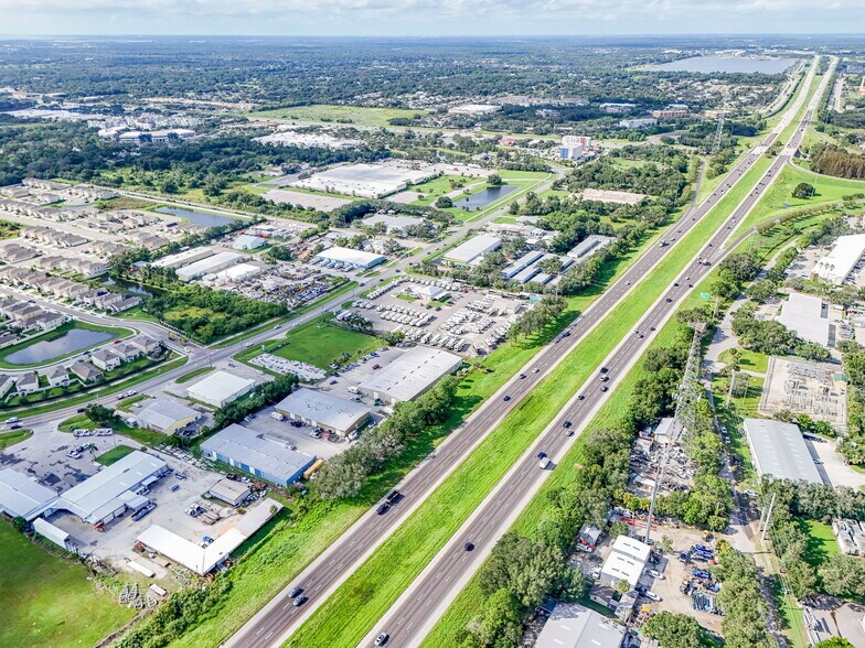 More Photos Of 727 Cattlemen Rd, Sarasota Warehouse For Sale