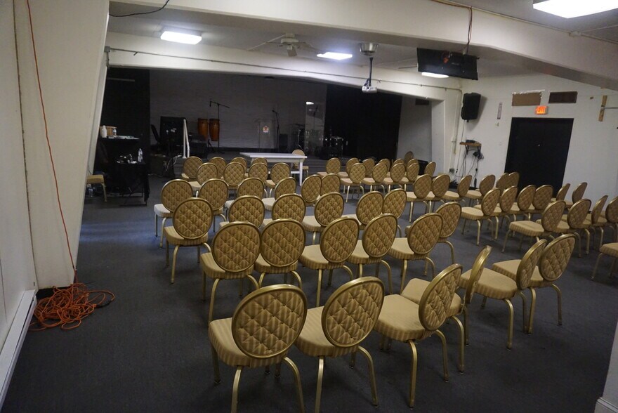 More Photos Of 6632-6646 Bustleton Ave, Philadelphia Religious Facility For Sale