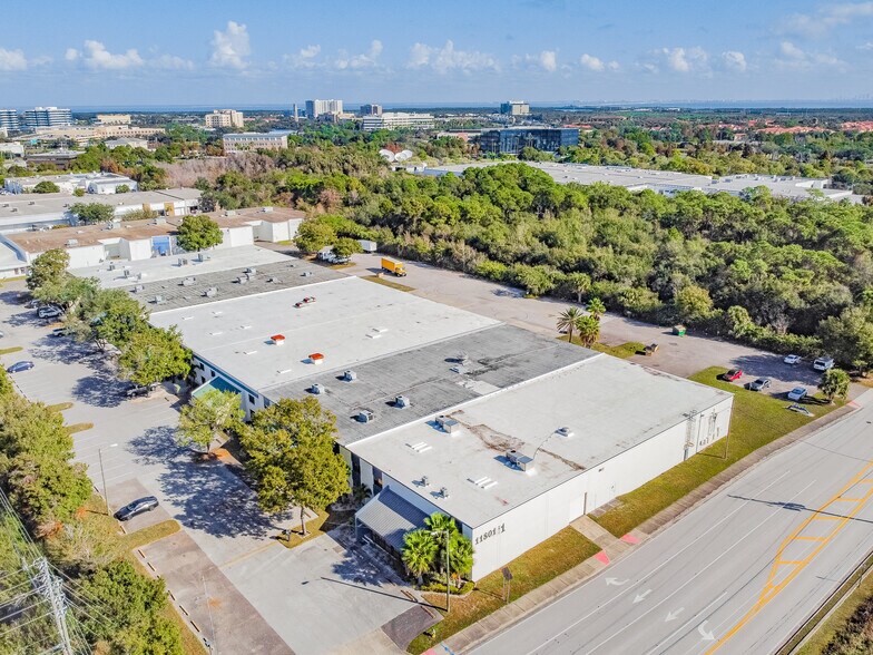 More Photos Of 11801 28th St N, Saint Petersburg Warehouse For Lease