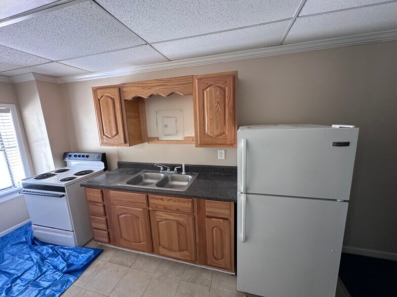 More Photos Of 224 AL-195, Jasper Storefront Retail Office For Sale