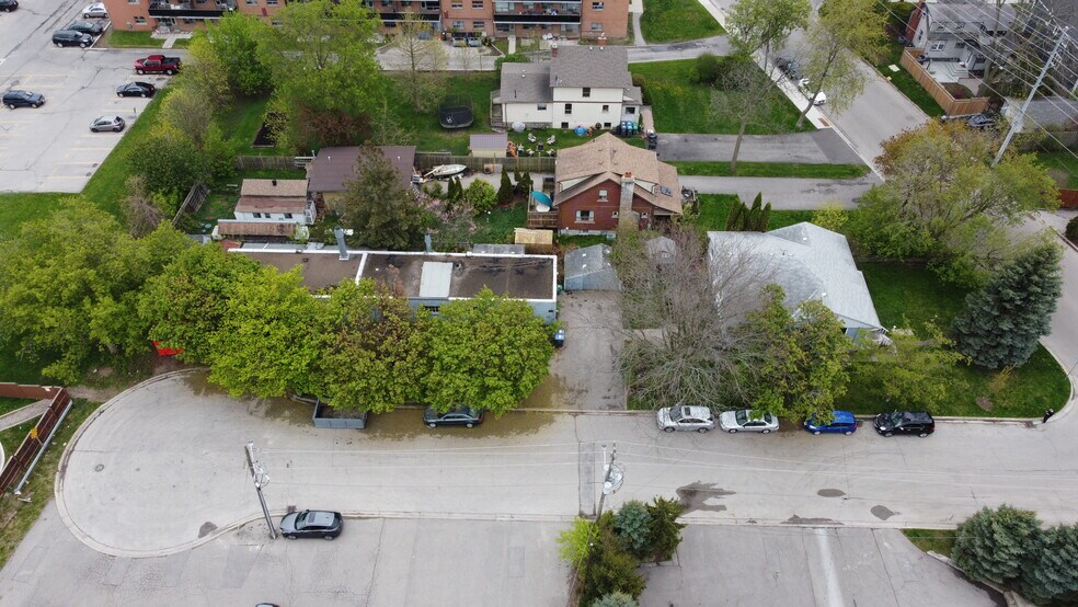 More Photos Of 1083 Seneca Av, Mississauga Land For Sale