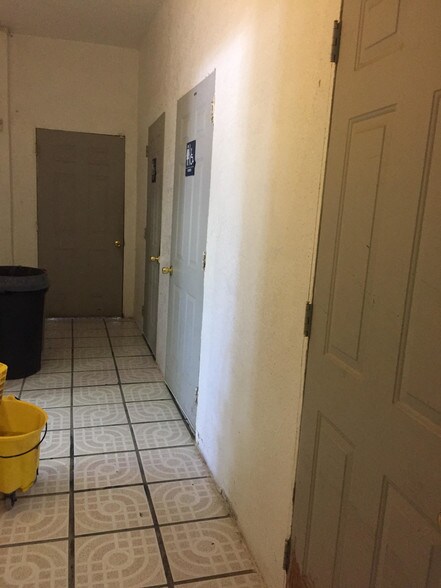 More Photos Of 501 S Darrington Rd, Horizon City Freestanding For Sale