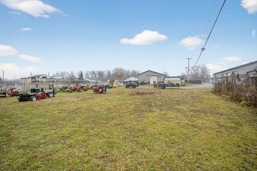 More Photos Of 4057 Commerce Dr, Flushing Industrial For Sale