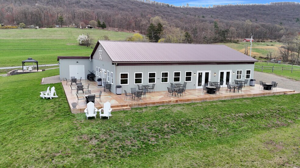 More Photos Of 596 Harman Rd, Halifax Winery Vineyard For Sale