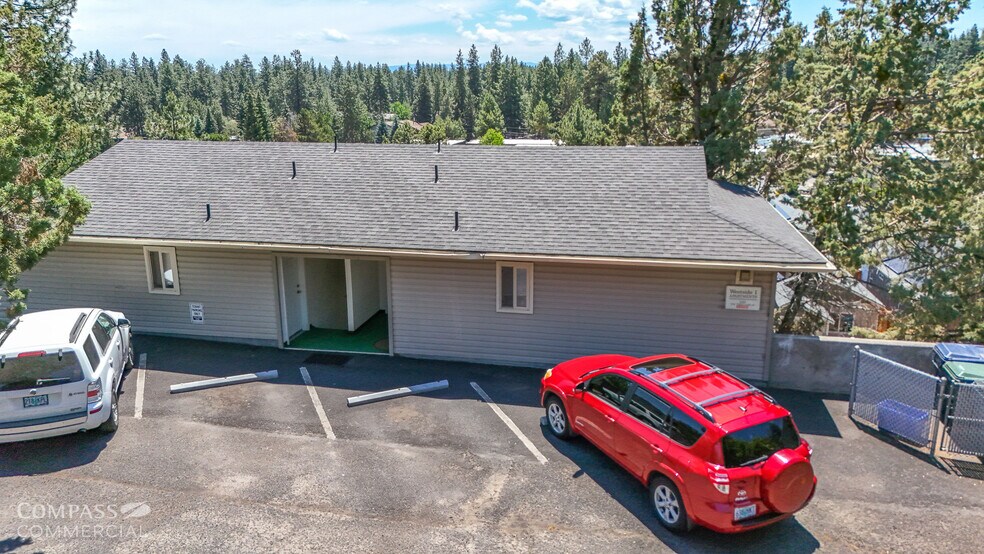 More Photos Of 1597 NW Portland Ave, Bend Apartments For Sale