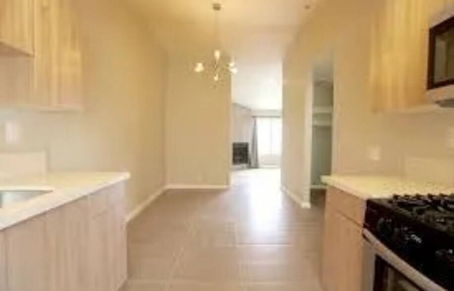 More Photos Of 4433-4437 Winona Ave, San Diego Apartments For Sale