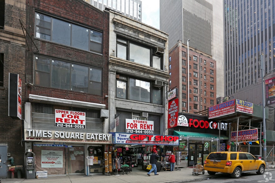More Photos Of 165 W 48th St, New York Storefront For Lease