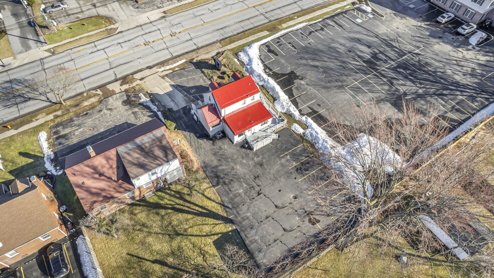 More Photos Of 7362 Center St, Mentor Freestanding For Sale