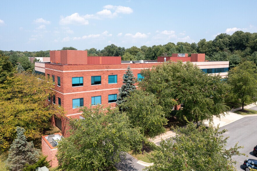 More Photos Of 6325 Woodside Ct, Columbia Office For Lease