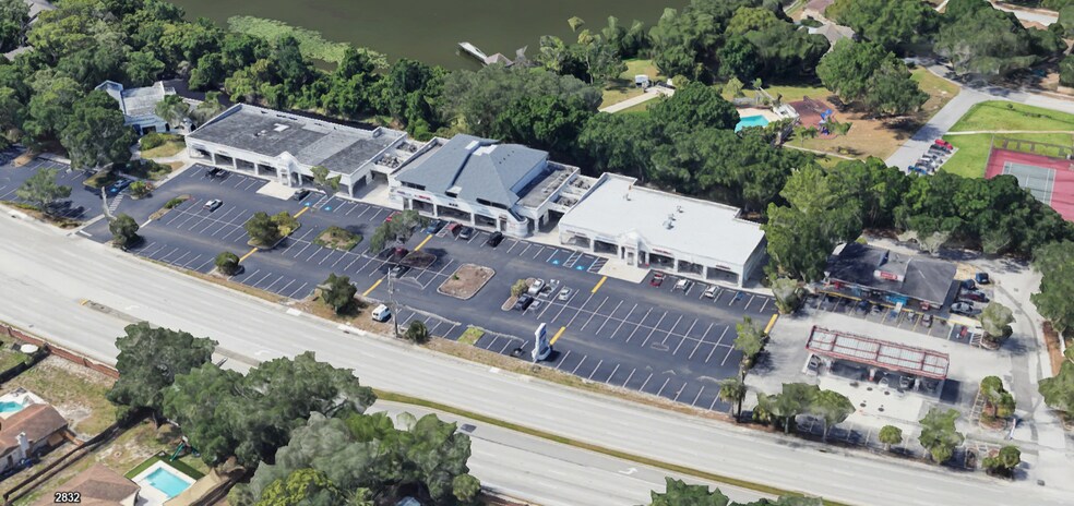 More Photos Of 3460 Tampa Rd, Palm Harbor General Retail For Lease