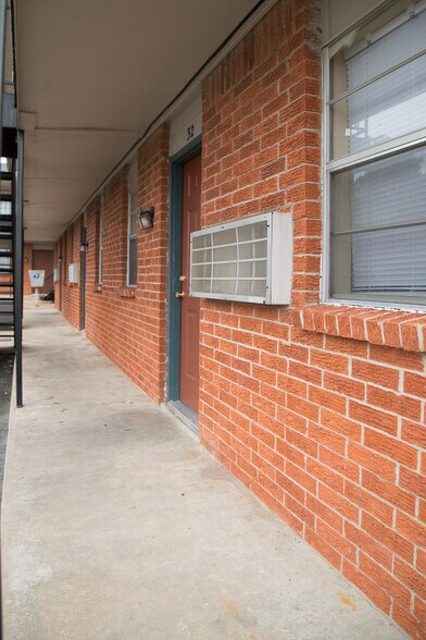 More Photos Of 2007 NW Lindy Ave, Lawton Apartments For Sale