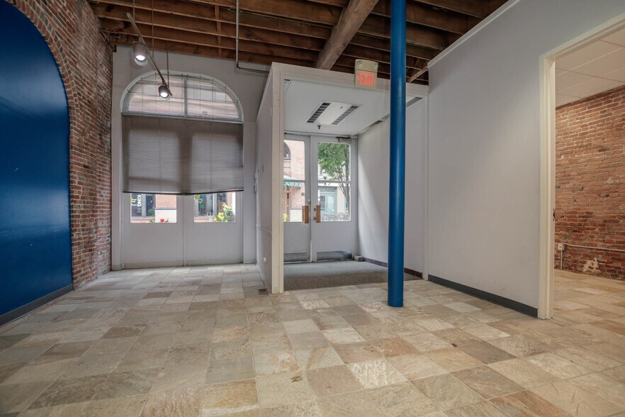 More Photos Of 712 N 2nd St, Saint Louis Office For Lease