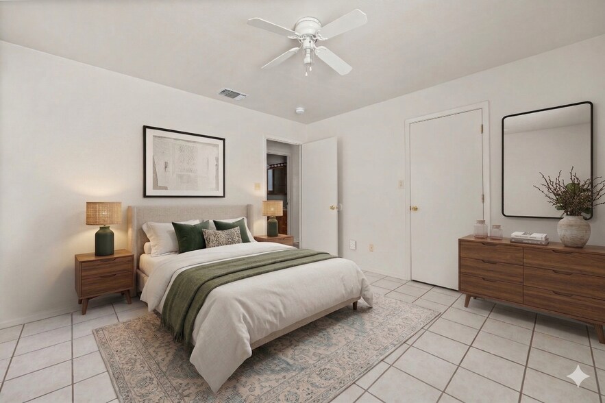 More Photos Of 1118 W Goodwin St, Pleasanton Multifamily For Sale