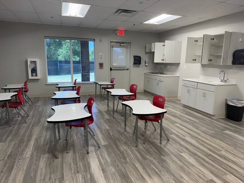 More Photos Of 4915 Coit Rd, Frisco Daycare Center For Sale