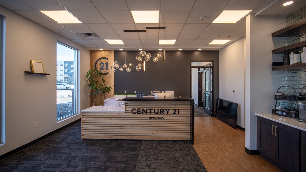 More Photos Of 2689 Commerce Dr NW, Rochester Office For Lease