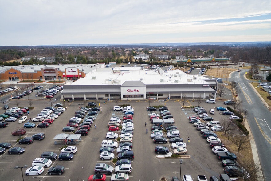 More Photos Of 272-276 US Highway 202/31, Flemington Unknown For Lease