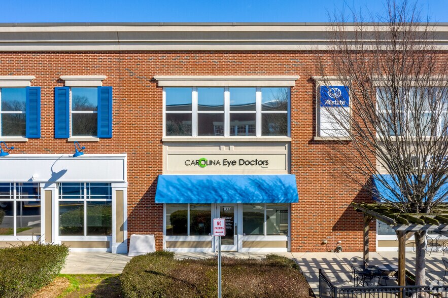 More Photos Of 4350 Main St, Harrisburg Storefront Retail Office For Lease