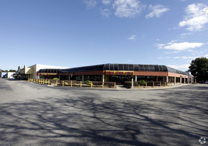 More Photos Of 2413 Enterprise Rd, Orange City Unknown For Lease