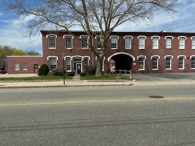 More Photos Of 356 South Ave, Whitman Light Manufacturing For Lease