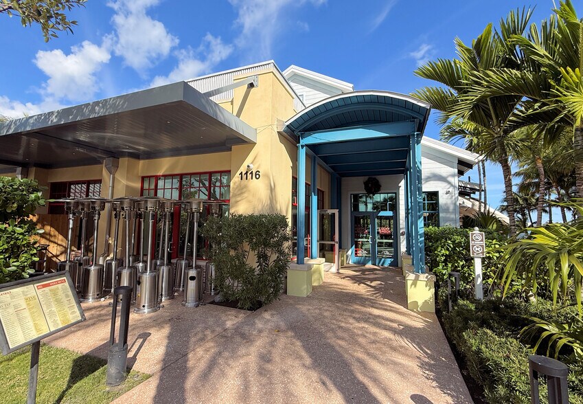 More Photos Of 1116 Love St, Jupiter General Retail For Lease