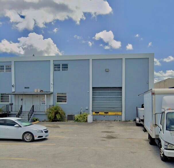 More Photos Of 8000 NW 56th St, Miami Warehouse For Lease