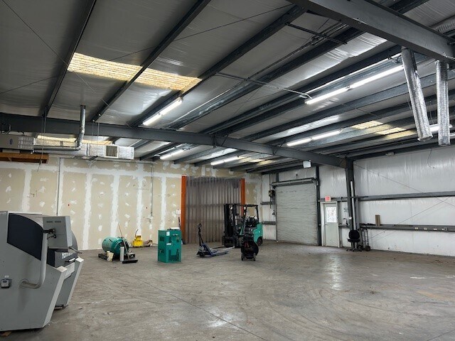 More Photos Of 737 Industrial Park Dr, Newport News Warehouse For Sale