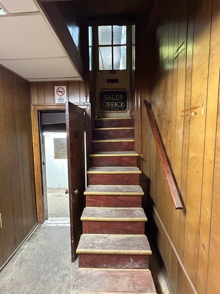 More Photos Of 3521 F St, Philadelphia Warehouse For Sale