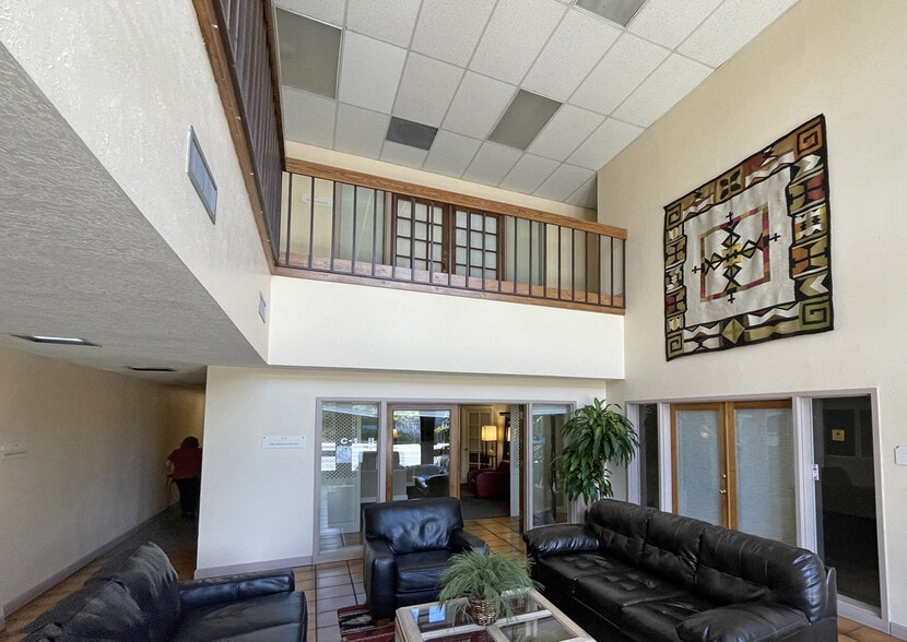More Photos Of 2900 Louisiana Blvd NE, Albuquerque Office For Lease