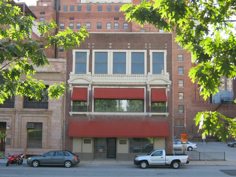 More Photos Of 922 Oak St, Kansas City Office For Sale