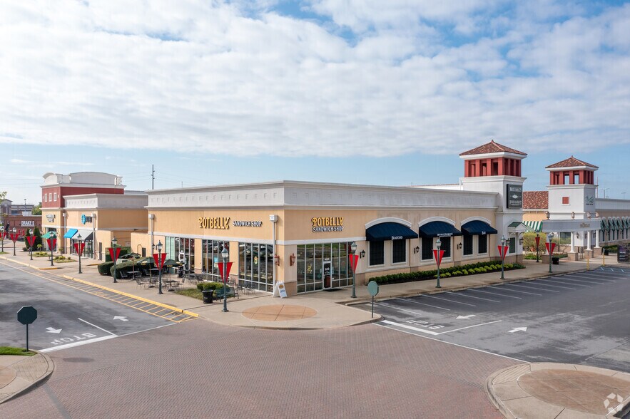 More Photos Of 4302-4330 Summit Plaza Dr, Louisville Unknown For Lease