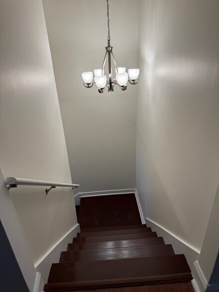 More Photos Of 1460 Park Rd NW, Washington Office For Lease