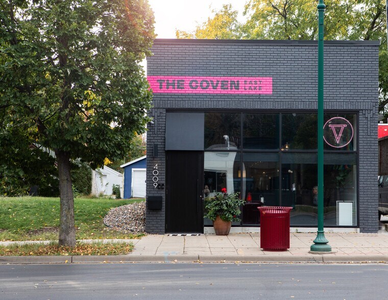 More Photos Of 4009 E Lake St, Minneapolis Office For Lease