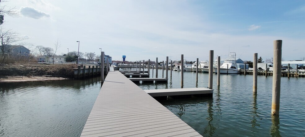 More Photos Of 41 Pennsylvania Ave, Waretown Marina For Sale