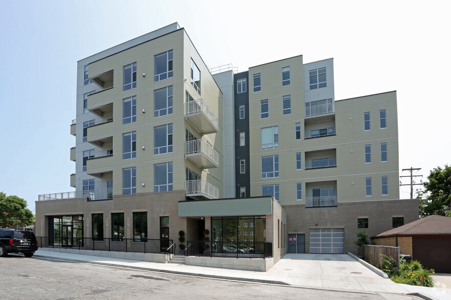 More Photos Of 4175 N Oakland Ave, Shorewood Multifamily For Sale