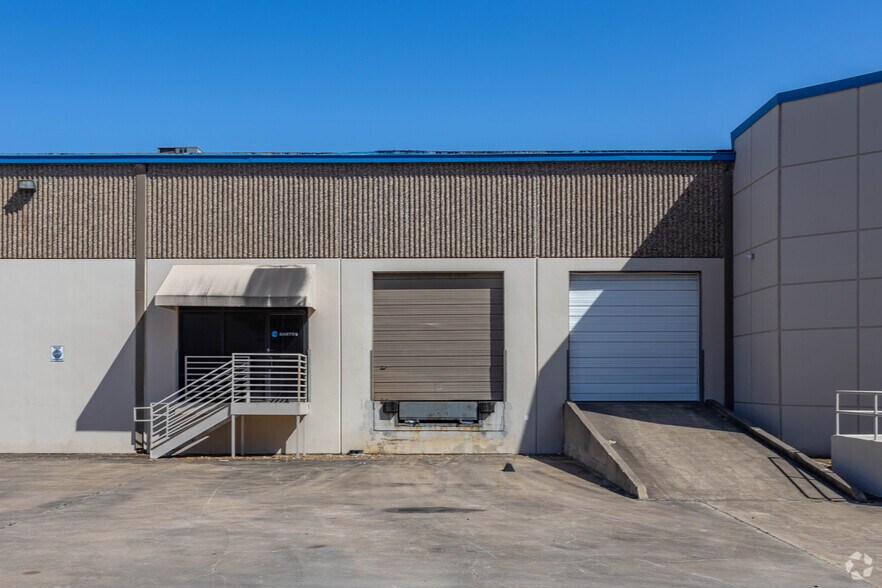 More Photos Of 8784-8798 Westpark Dr, Houston Warehouse For Lease